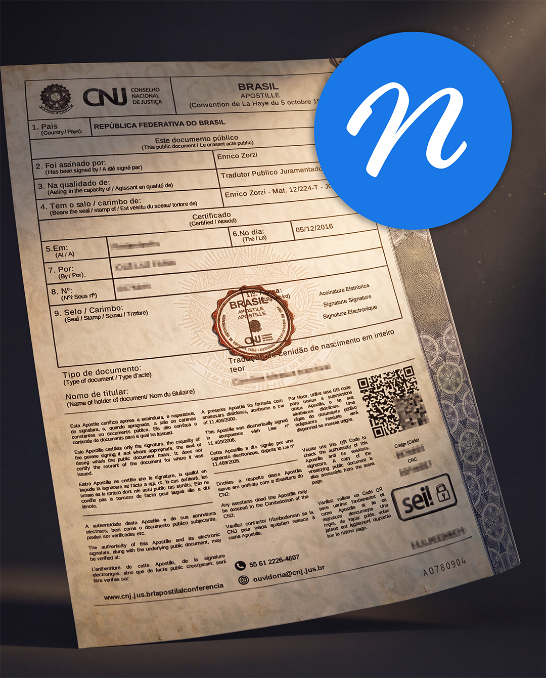 Documentos brasileiros sendo organizados para apostilamento de Haia